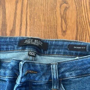 Judy Blue Skinny Fit Jeans